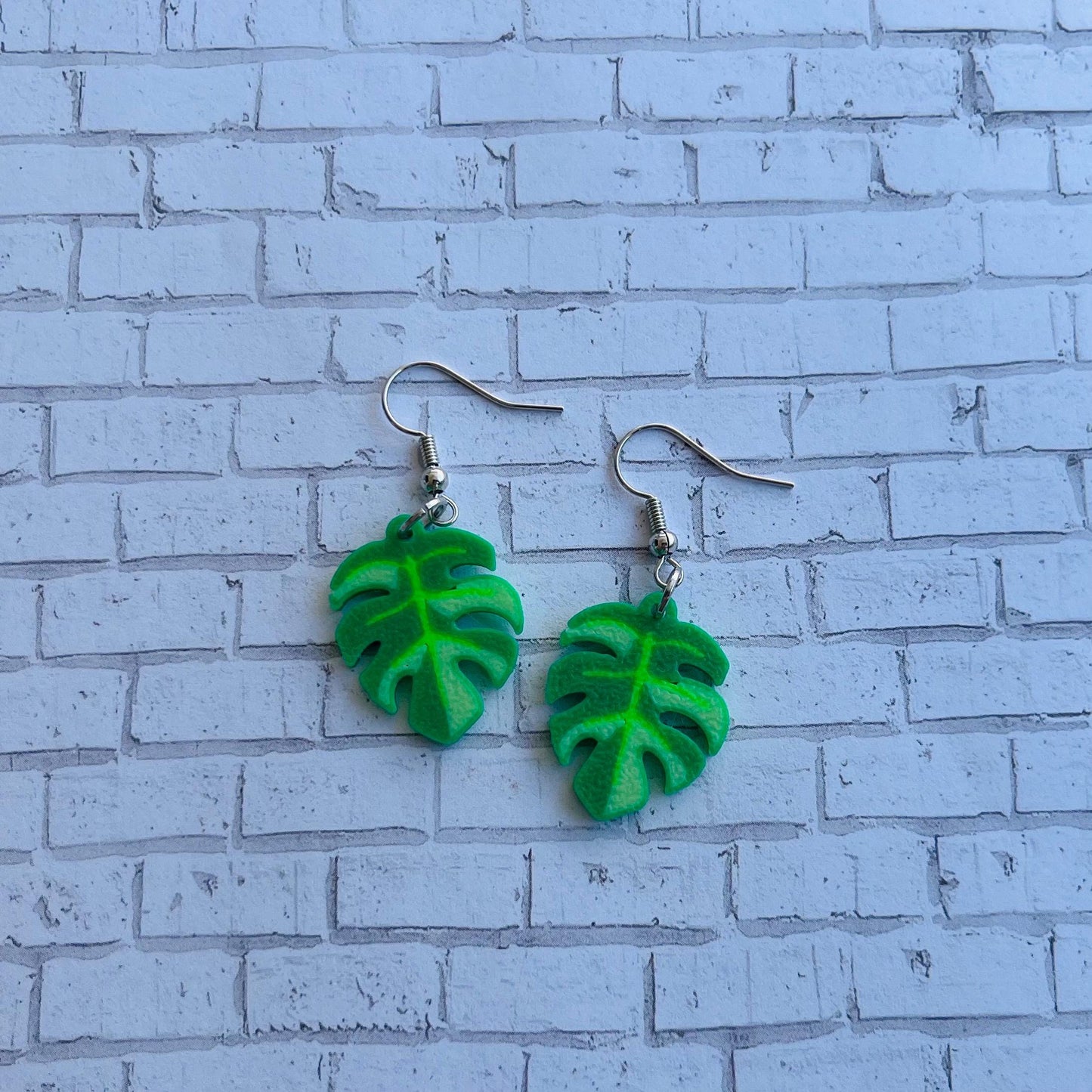 3D Printed Monstera Leaf Dangle Earrings